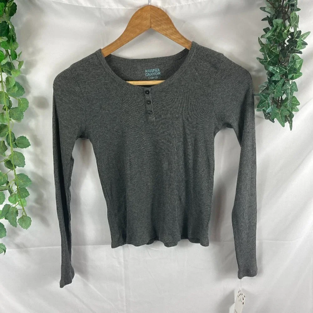 NWT Harper Canyon button top thermal